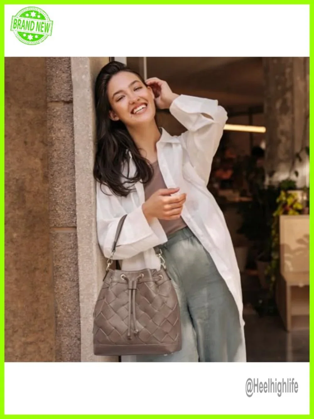 Woven Leather Bucket Bag Drawstring Crossbody Hobo with 2 Straps